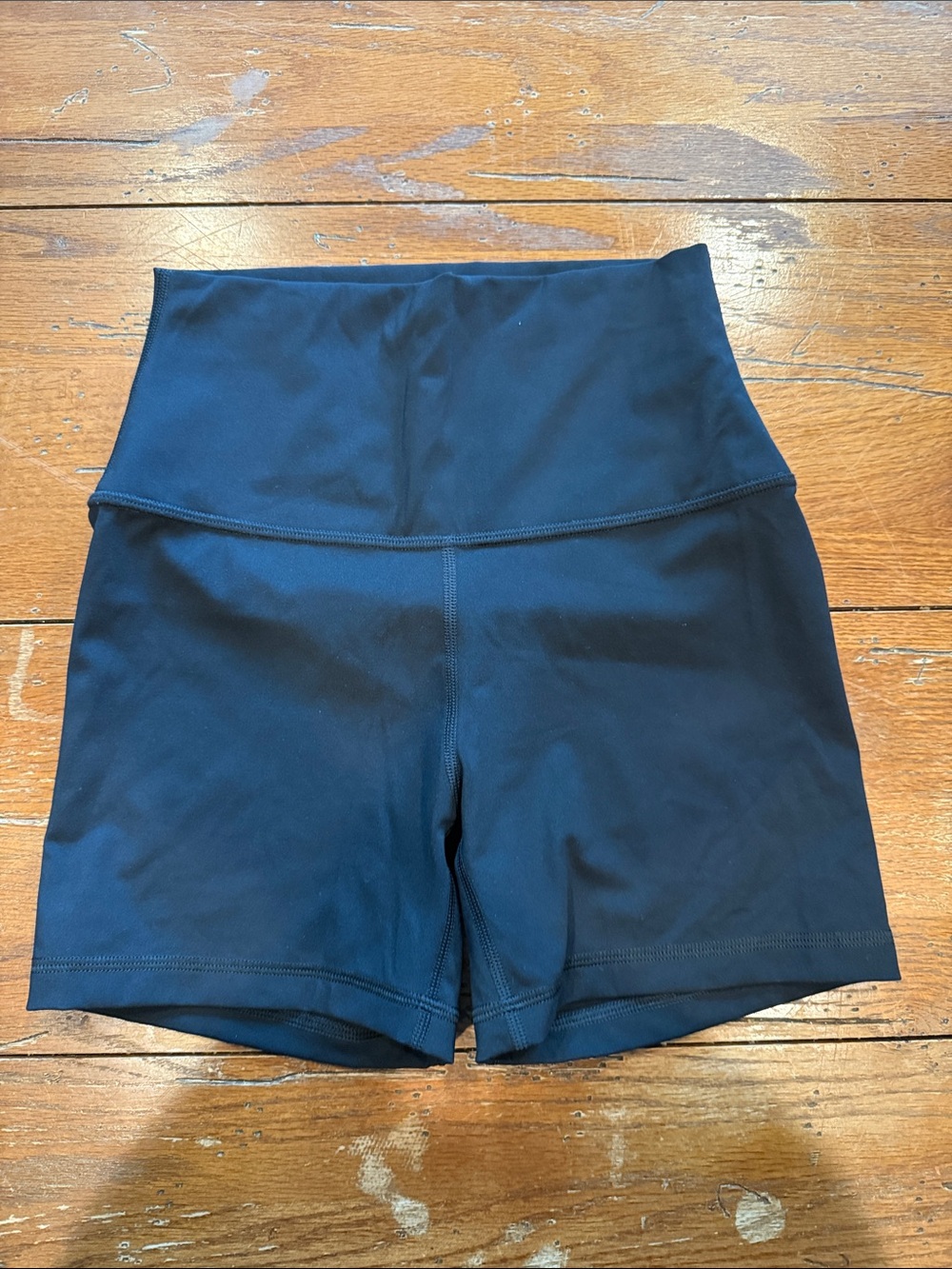 Amazon High-Waist Women's Athletic Shorts - Black